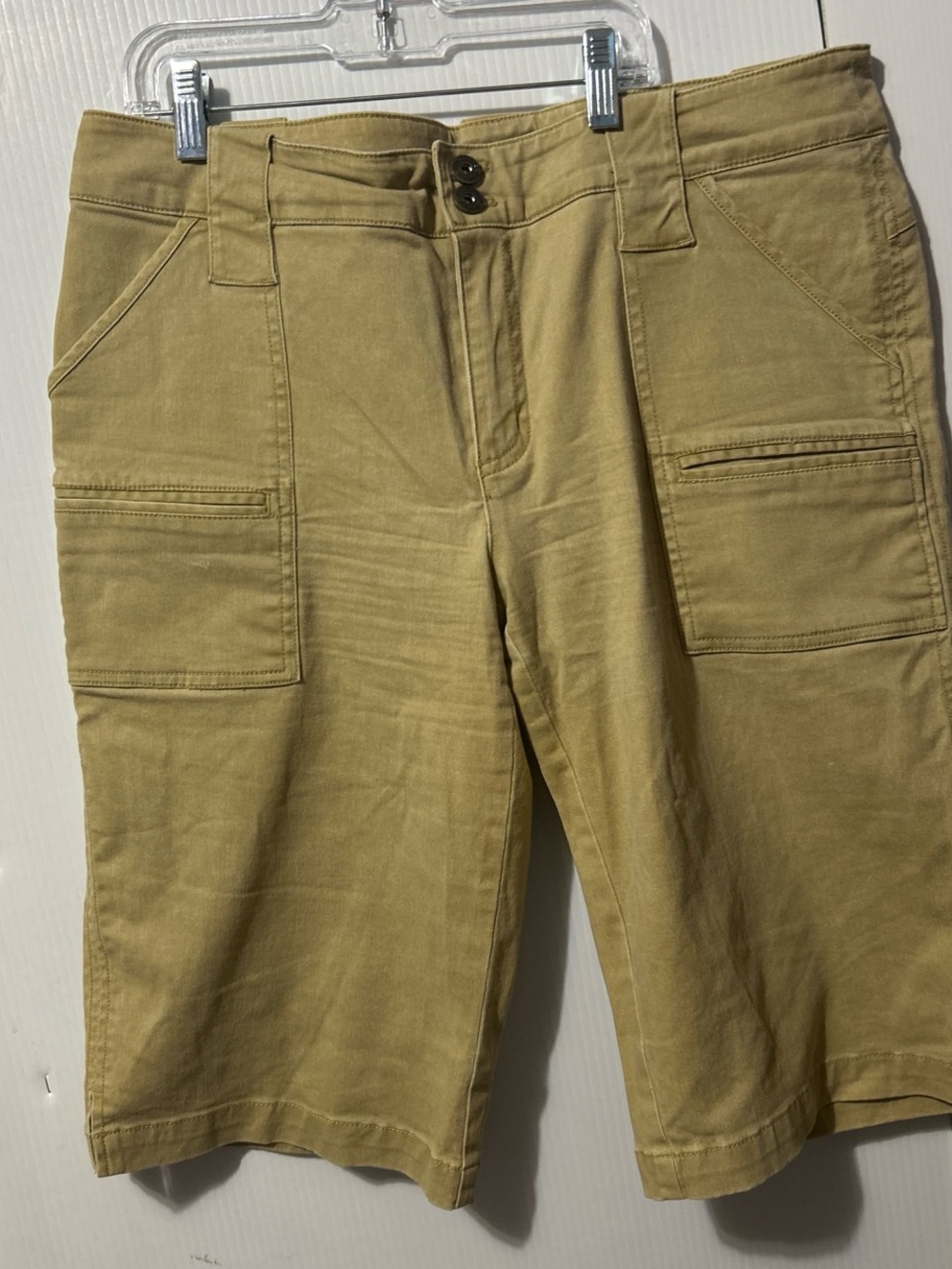 Bandolino Women's Cargo Bermuda Shorts in Tan